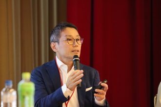 正社員で働きながら投資家になりませんか？｜採用サイト｜株式会社カラーズバリュー